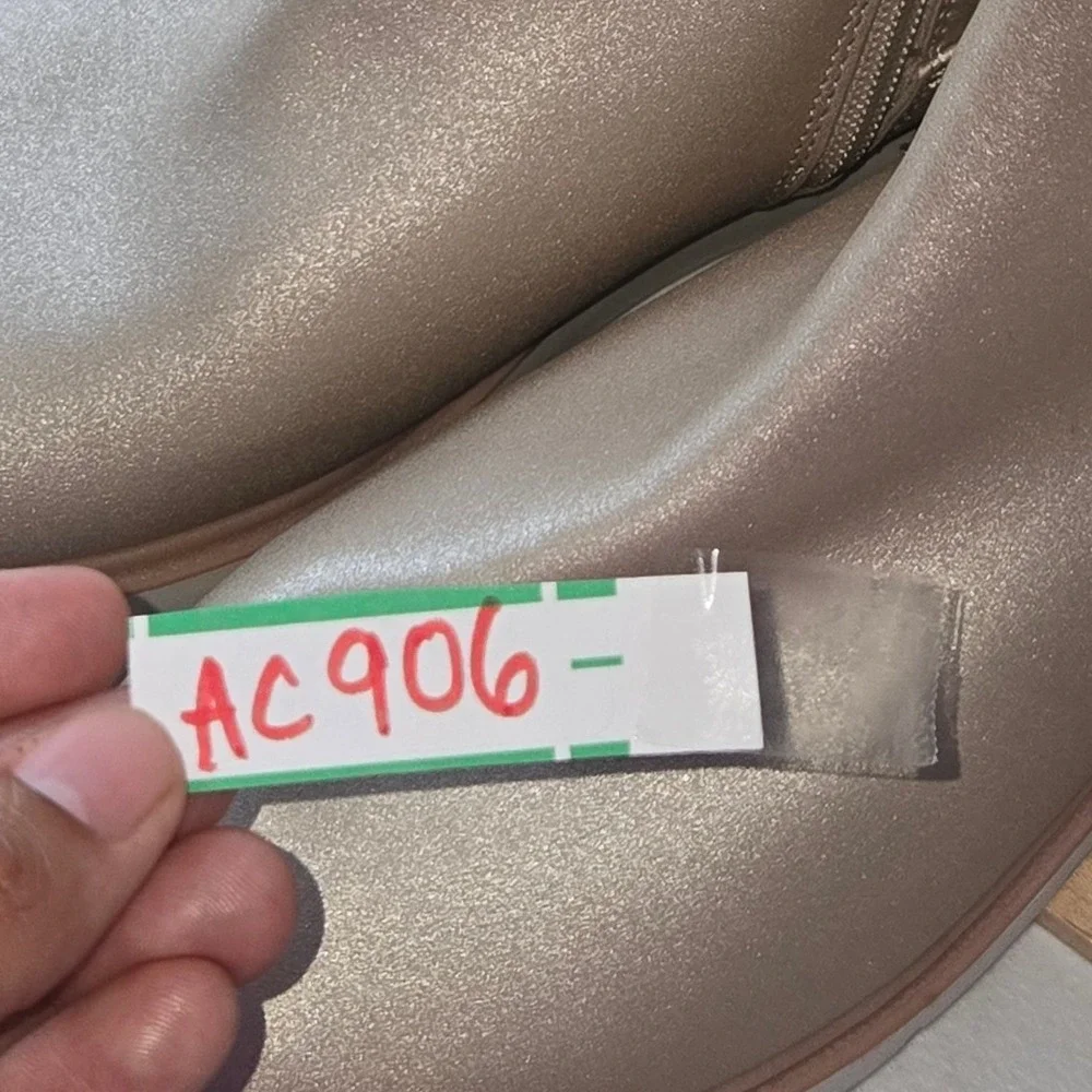 Art Class Girls Size 5 Champagne Gold Shimmer Chelsea Boots F16751283 093120374